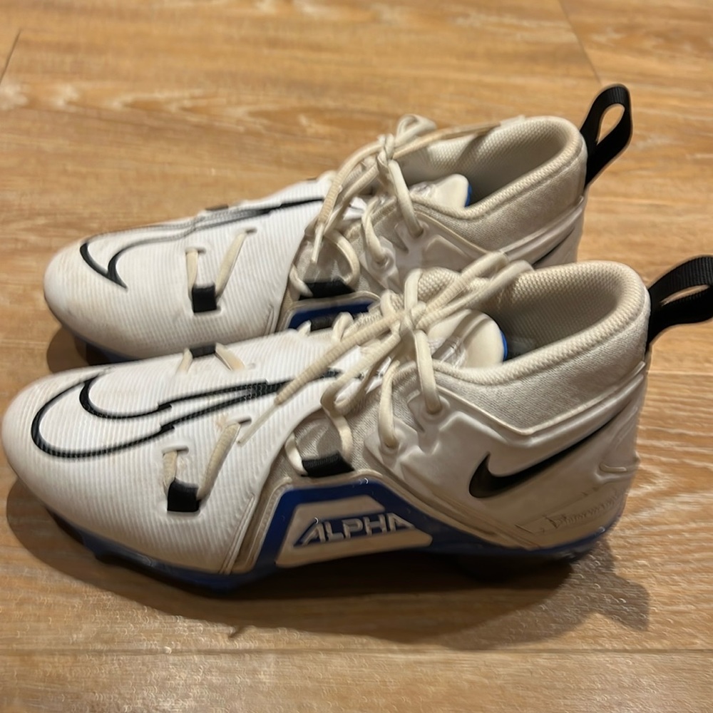 Nike Alpha football cleats- size 9